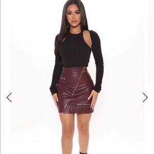 Fashion nova mini skirt